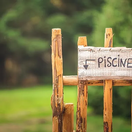 אוהל מפואר Domaine De La Vitarelle Glamping
