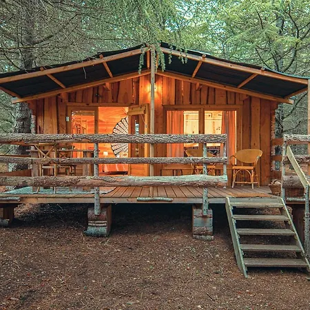 Domaine De La Vitarelle Glamping 3* Villaniere